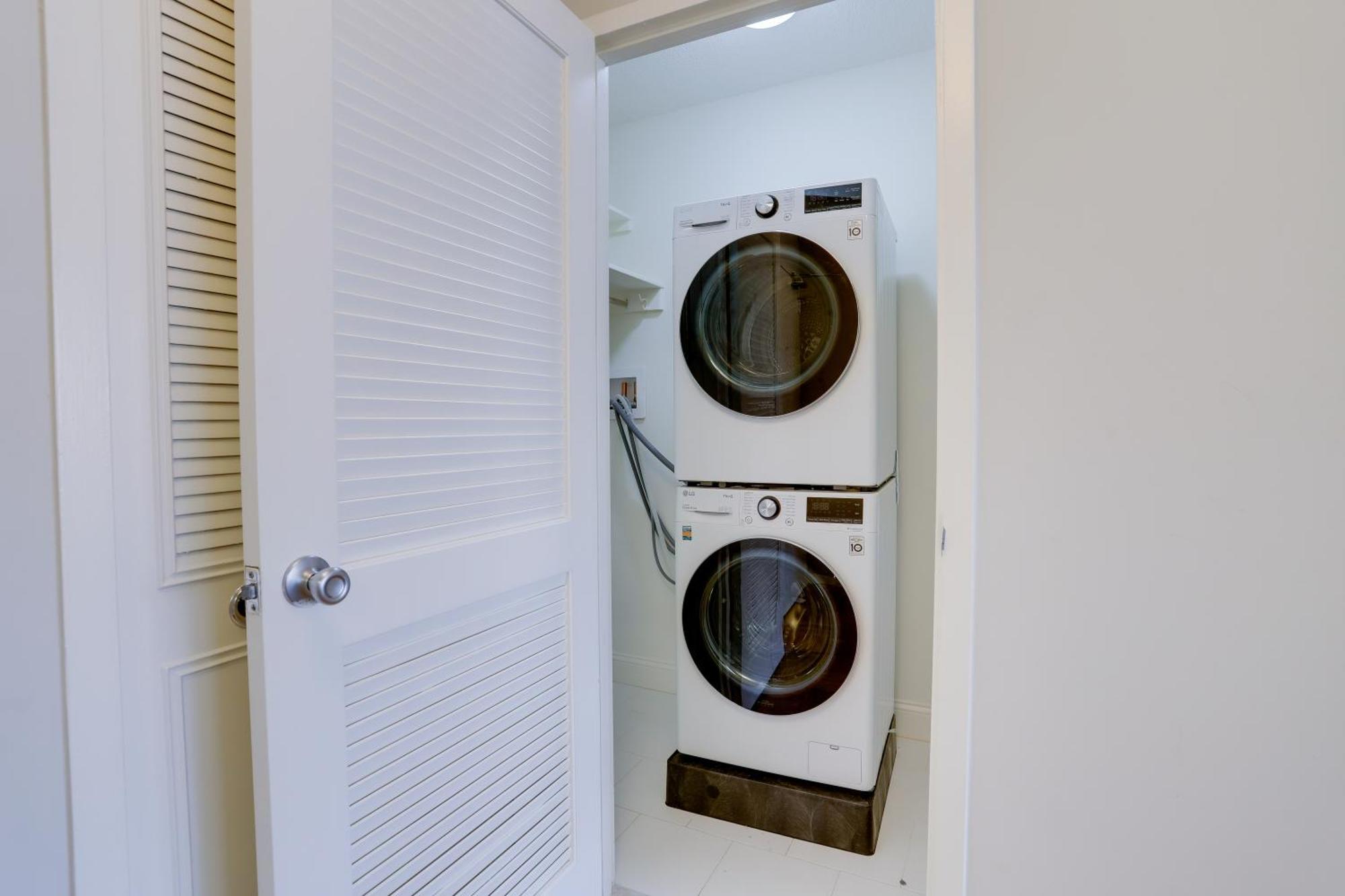 Beautiful 2Br Apartment At Crystal City With Gym Arlington Luaran gambar